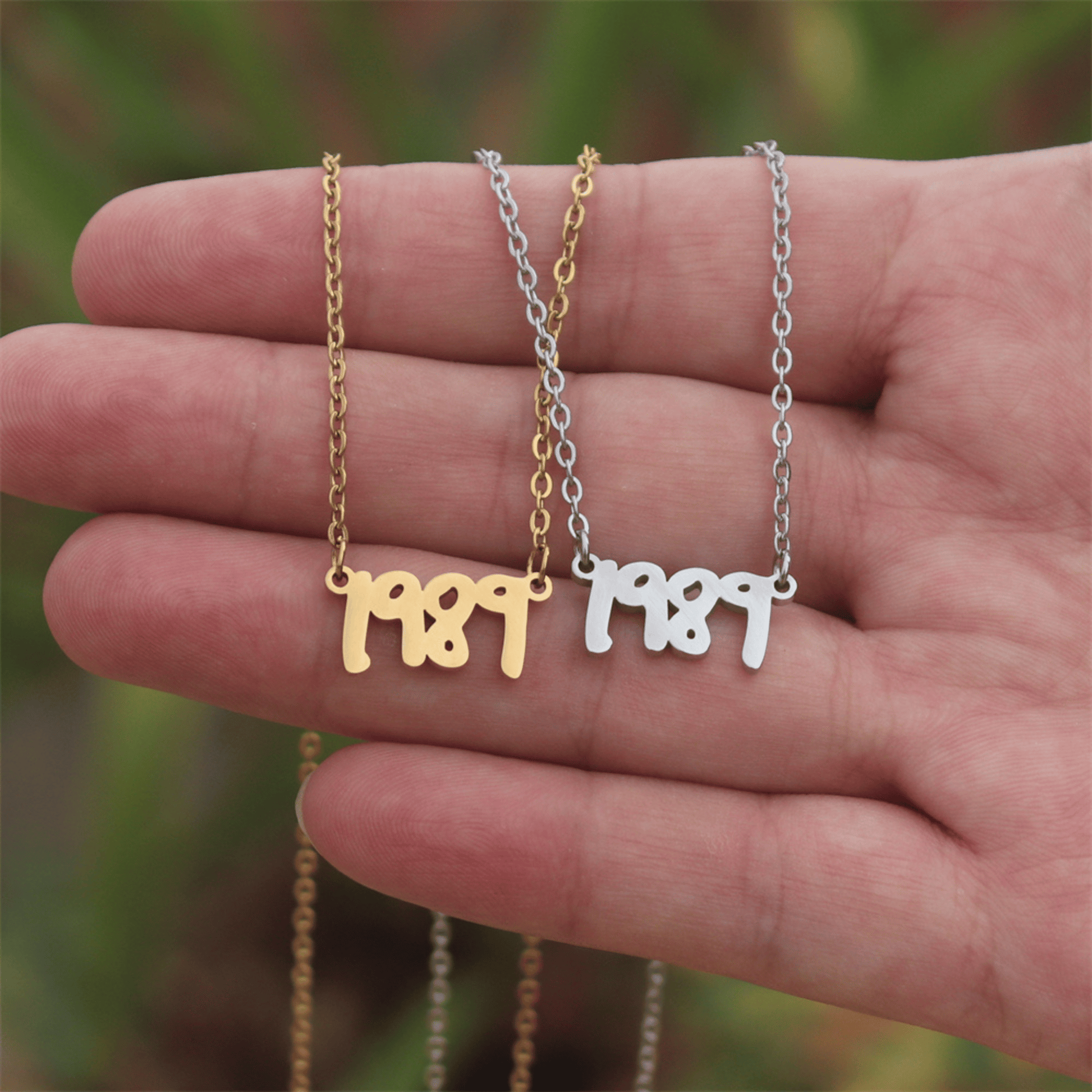 Taylor Swift Swíftie Eras Tour 1989 Necklace - Shoptown Boutique